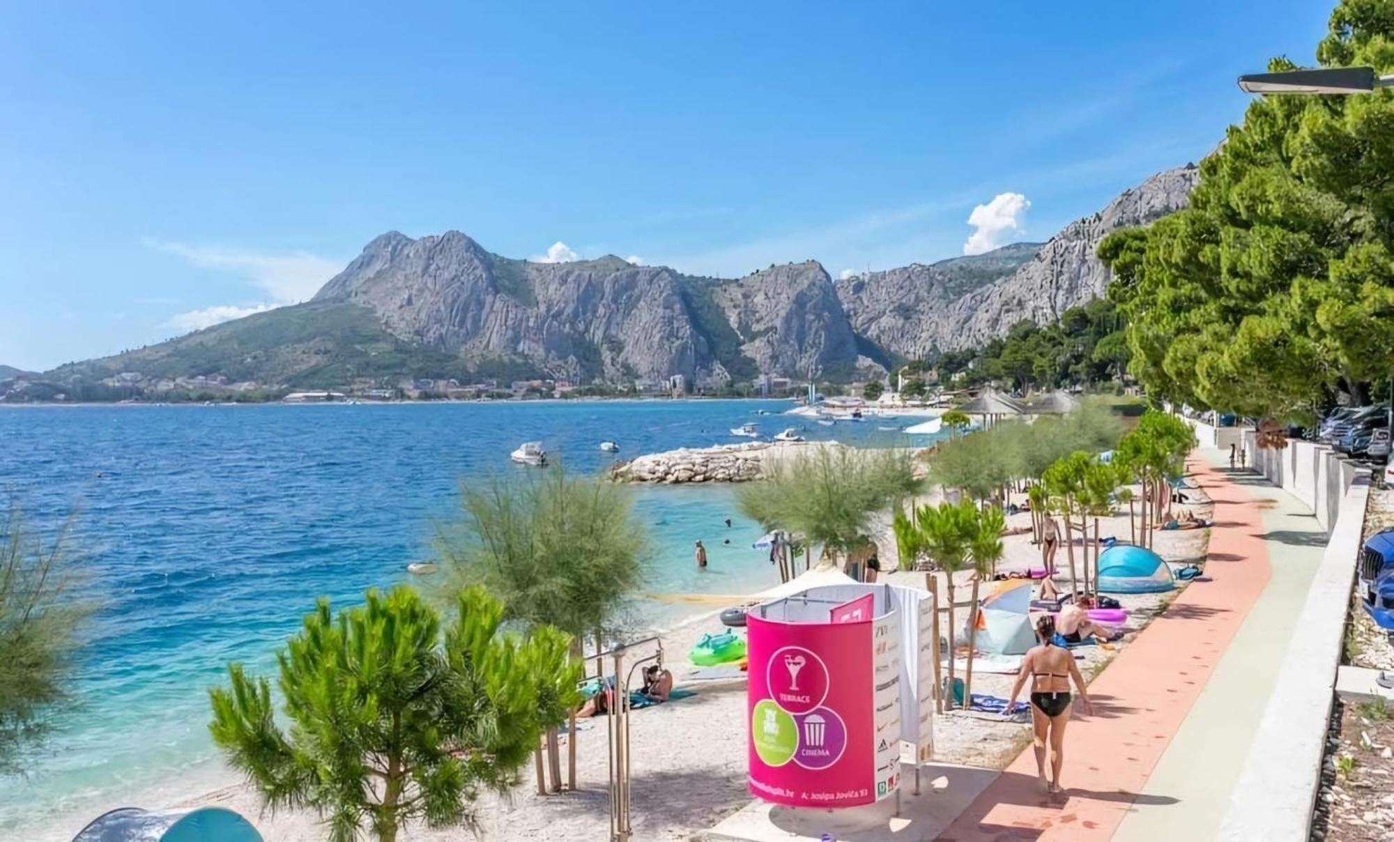 Villa Bella vista with jacuzzi Omiš Esterno foto
